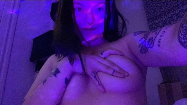 Tattooed Biatch — OnlyFans profilbilde
